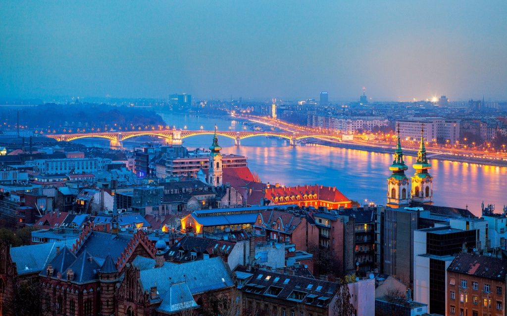 A Martian in Hungary: Lists, Awards, and More!